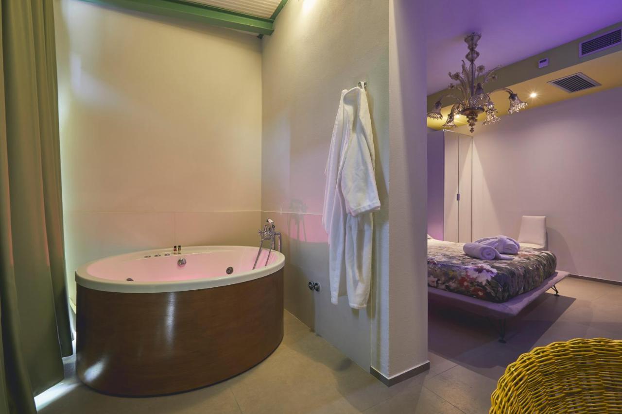 Le Stagioni Luxury Suite Forli Exterior photo